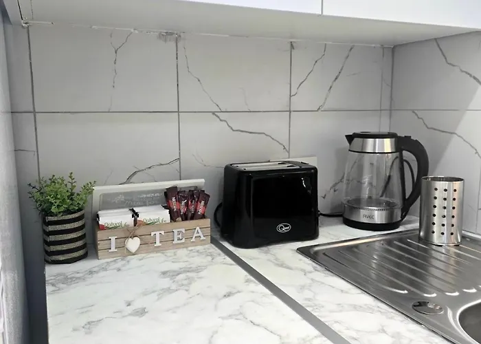 Marble Coast 라르나카