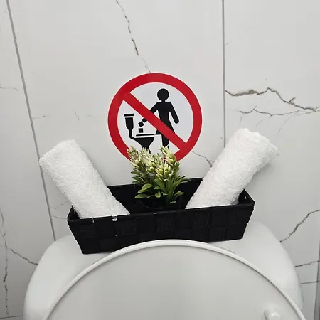 Marble Coast Apartment *